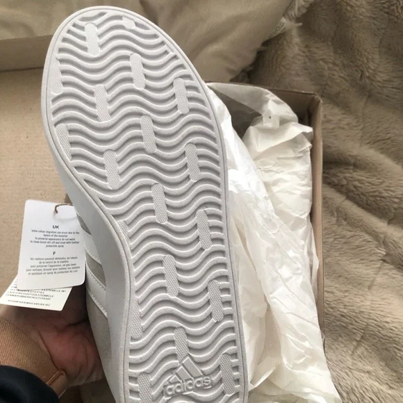 NEW Adidas VL Court 3.0 Women’s Sneakers - Picture 2 of 4